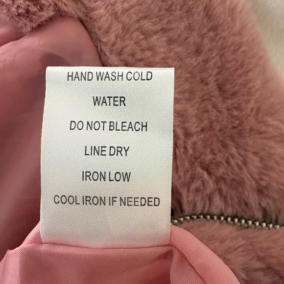 FAVLUX Pink Faux Fur Bomber Jacket, Fill Zip, Size L - Picture 6 of 6